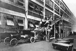Henry Ford et la ligne de montage de la 'Model-T'